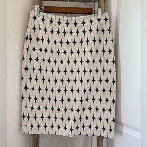 NWOT - Renee C. - High Waisted Pencil Skirt - Size Large